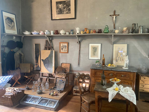保罗·塞尚在普罗旺斯艾克斯的工作室. 作为印象派艺术大师，他在普罗旺斯南部享有盛誉!