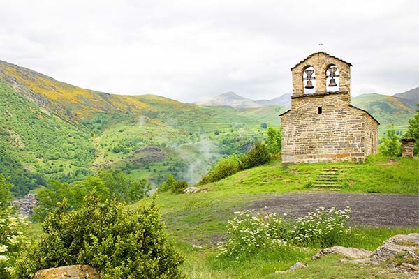 Pyrenees and Romanesque Art