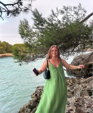 Becca Weil, Alumni Ambassador