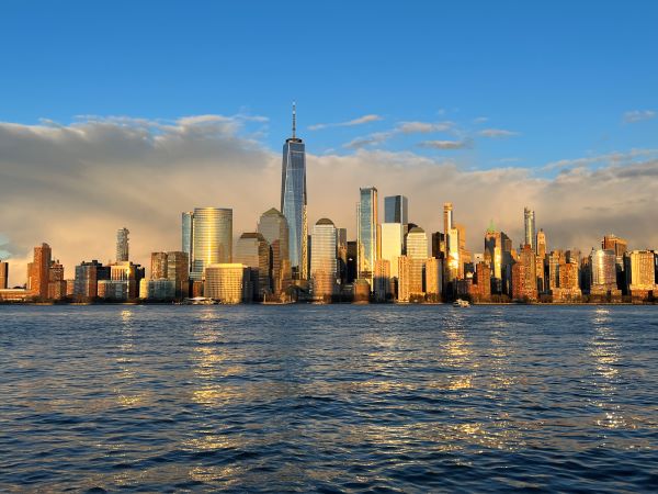New York skyline from across the river