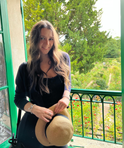 Abigail McDonald, Content Creator - Videographer