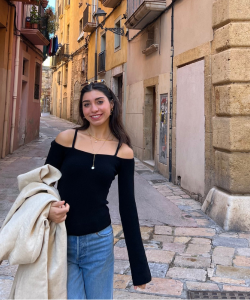 Amelia Fontana, Content Creator - Blogger