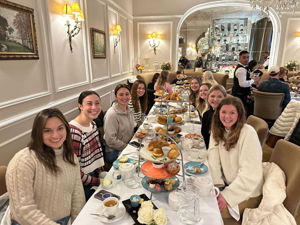 Study abroad students at their first outing at the Melody Restaurant.