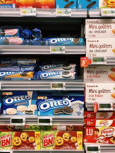 CDG-Spring18-JKnepper-Oreos-on-grocery-shelves-e-225x300