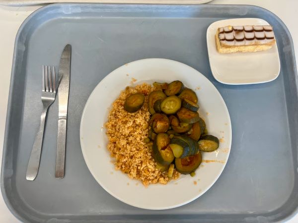 Dining hall food