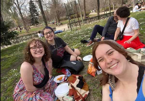 Study Abroad students enjoying a slow Sunday at a local park