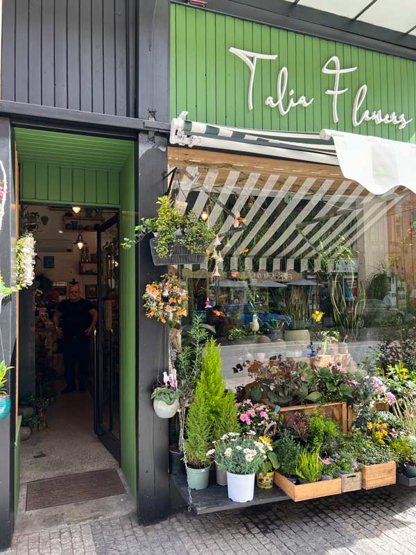 Exterior photo of Prague neighborhood flower shop.