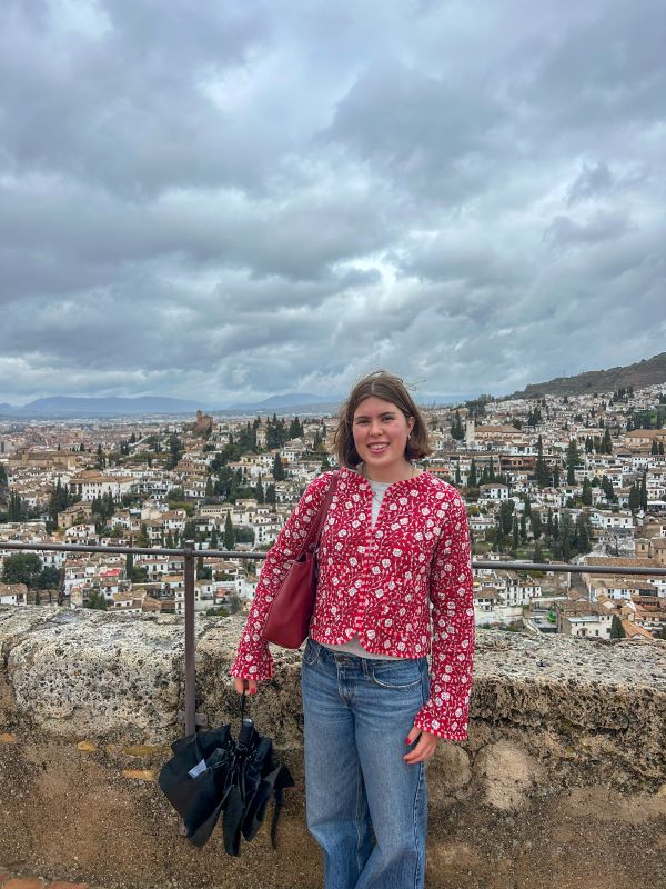 Exploring Granada’s Iconic Sights and Hidden Gems