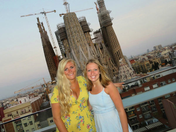 Friends in front of the Sagrada Familia