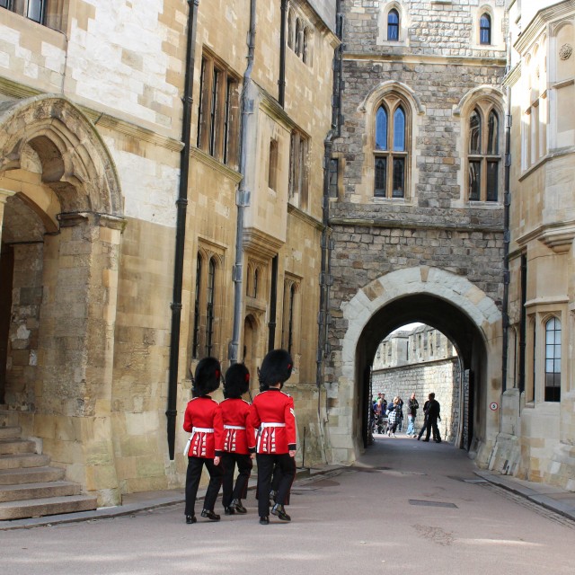 Longenderfer-London-Fall-2016-A-Royal-Excursion-to-Windsor-Castle-1-640x640