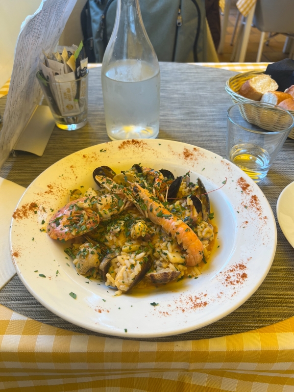 image of seafood dish from a restaurant in Monaco 