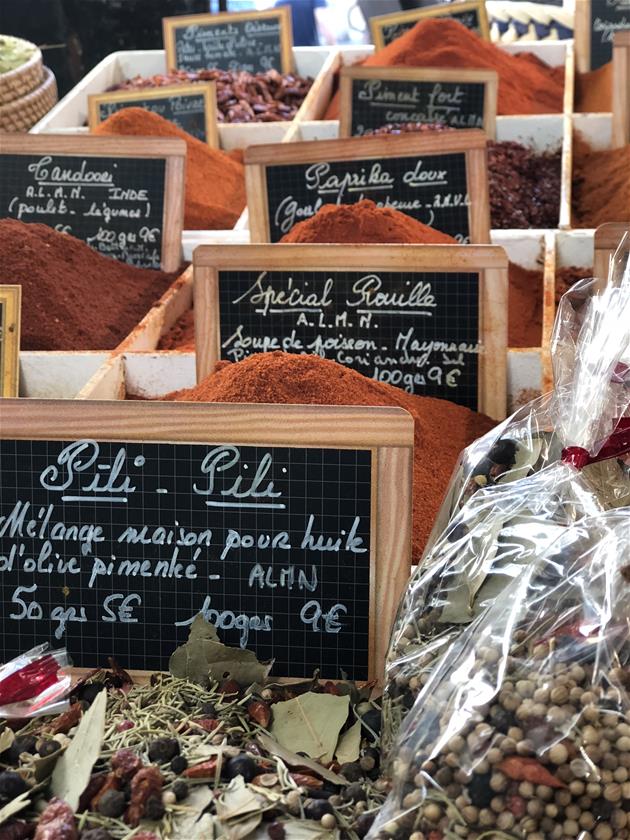 SPA Fall18 ELittle Antibes Open Market Signs