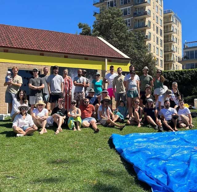 spring-2023_sydney_cam-andreae_manly-beach-cleanup-group