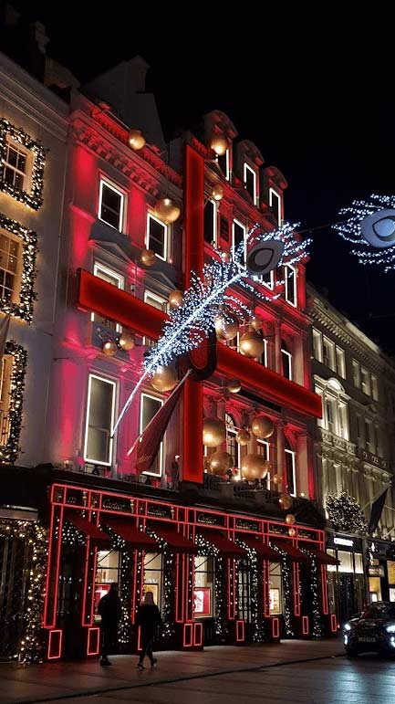 Cartier's Christmas decorations in London