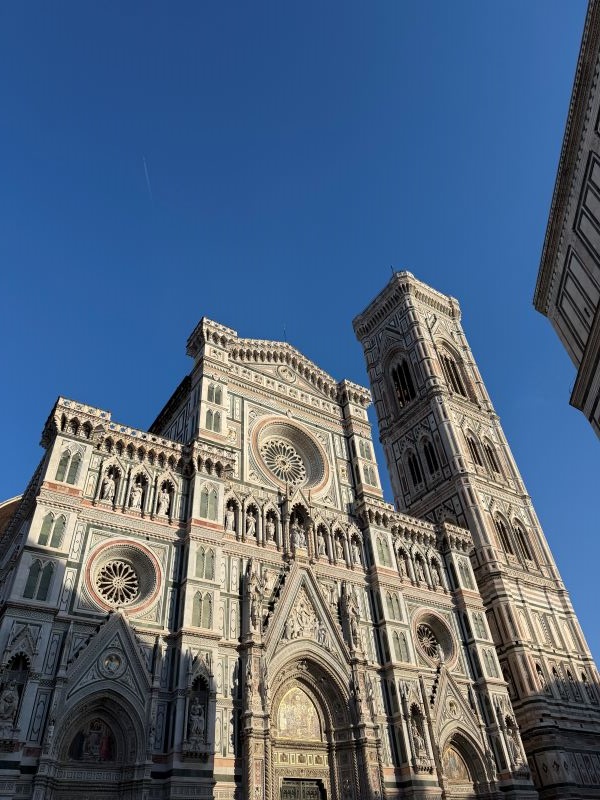 Detailed photo of the Duomo