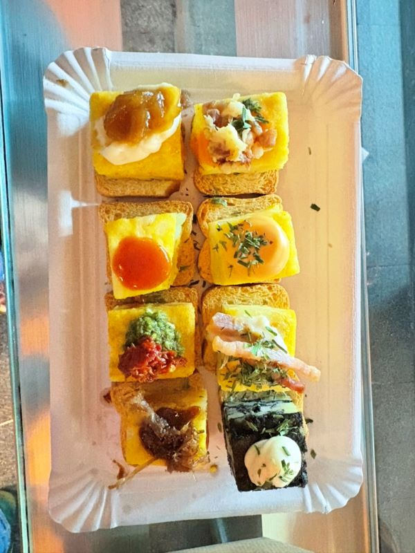 Photo of plated tortilla flight