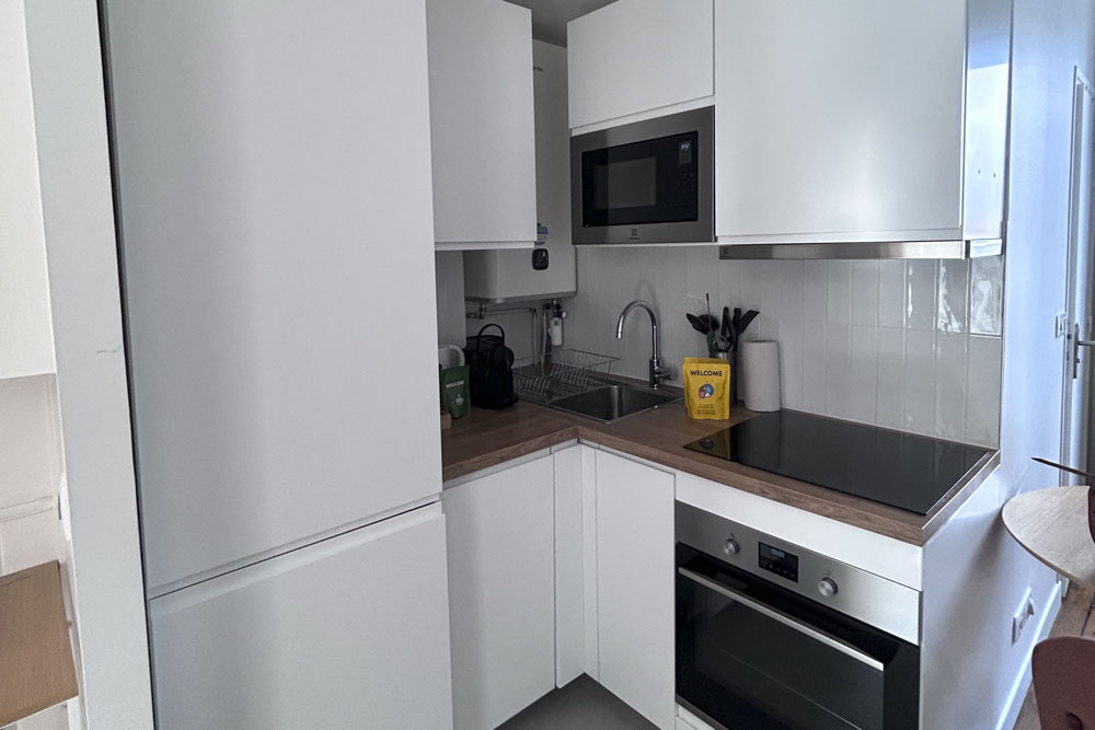 Premium Apartment - Shared Room