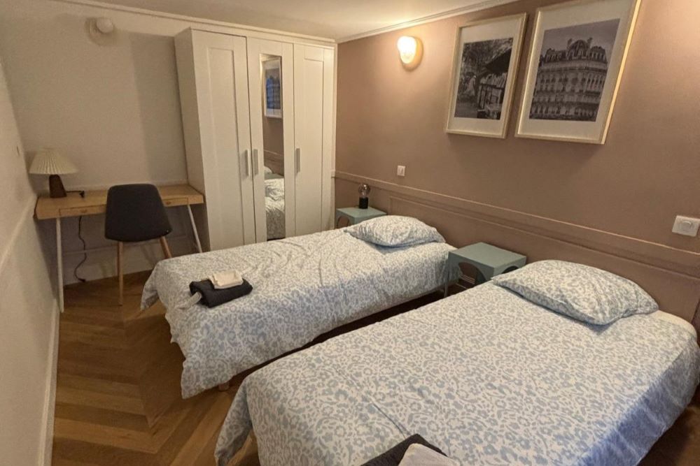 Premium Apartment - Shared Room