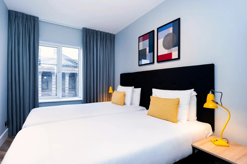 Apartment - Shared Room