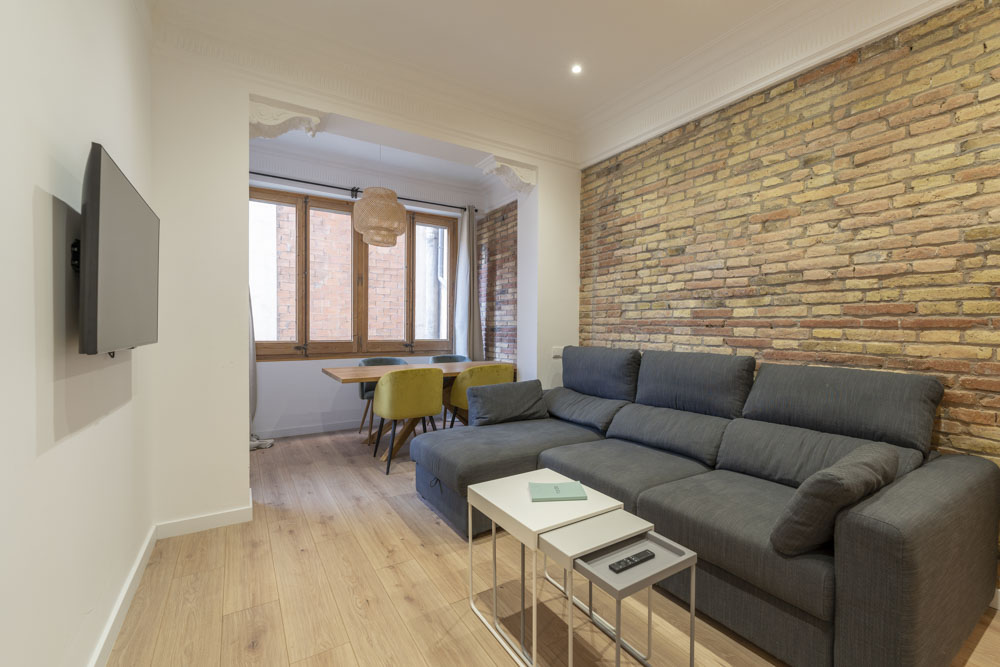 Apartment - Shared Room
