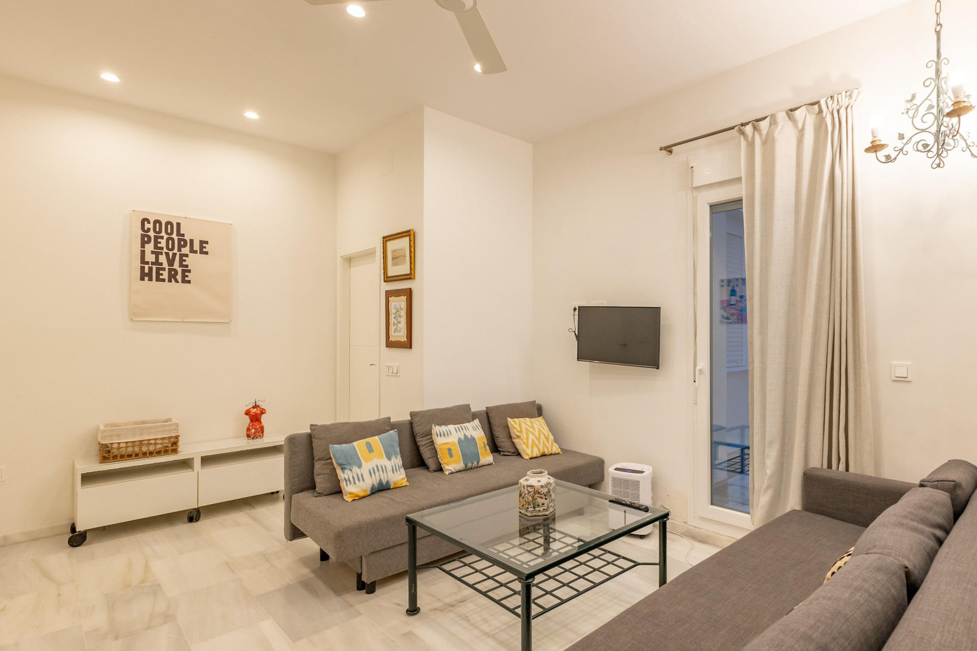 Apartment Shared Room