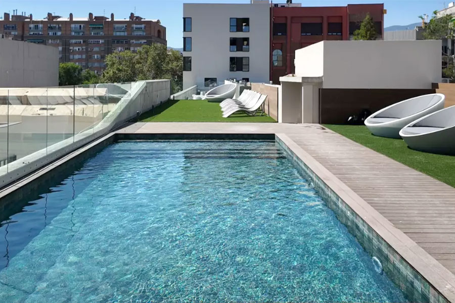 Residence - Private En-suite with A/C & Kitchenette (Loft Bed Style)