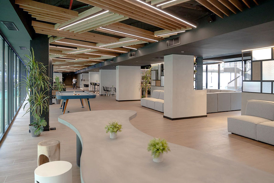 Residence - Private En-suite with A/C & Kitchenette (Loft Bed Style)