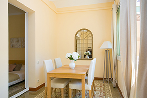 Apartment - Private Room 

w/o AC or with A/C (fee)