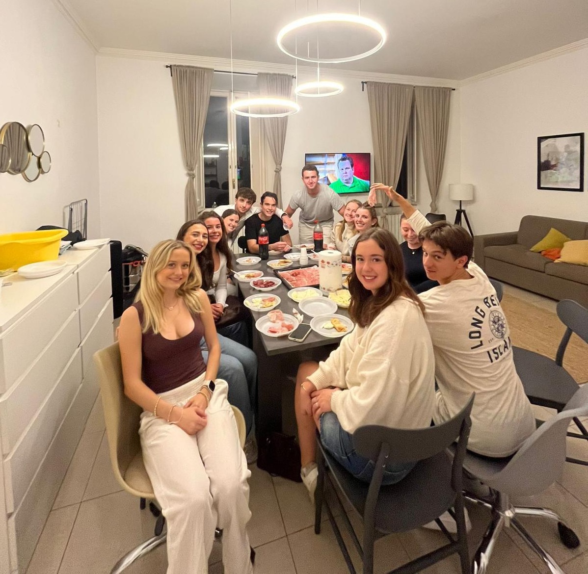 The Rome Signature: Apartment with Italian Flatmate