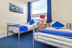 Apartment Shared Room