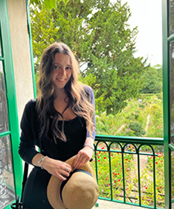 Abigail McDonald, Content Creator - Videographer