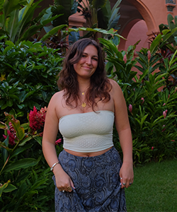 Anna Grace Parrott, Content Creator - Photographer